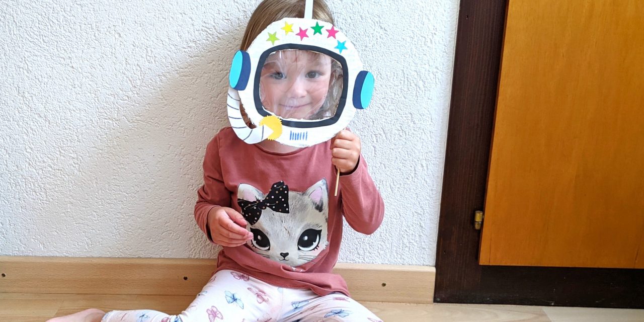 Des casques d'astronautes pour enfants à partir de vieux